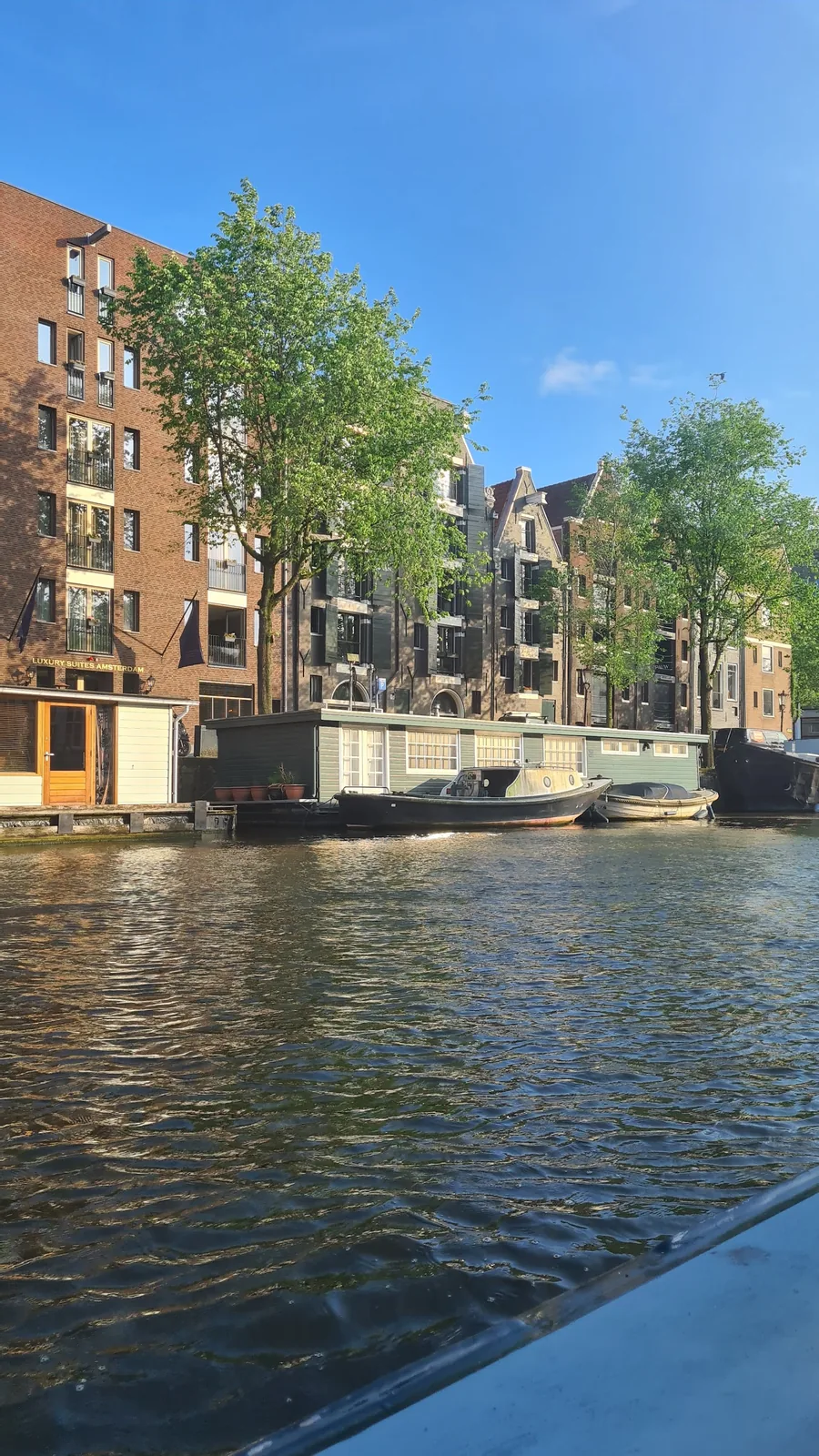 Amsterdam Canal Suite – bed & breakfast in Amsterdam-Centrum